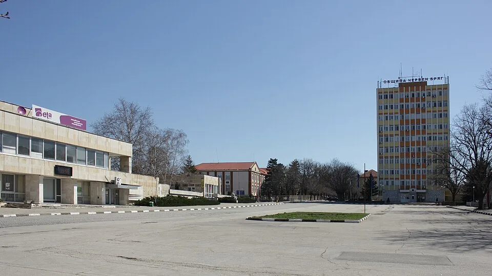 Болногледач Червен Бряг