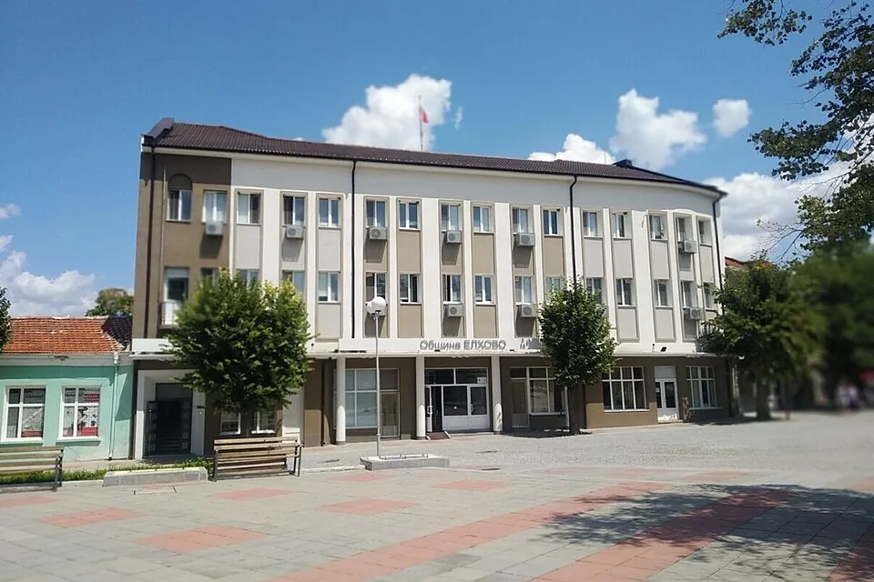 Болногледач Елхово